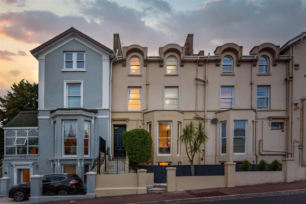 Torquay Heights completed project